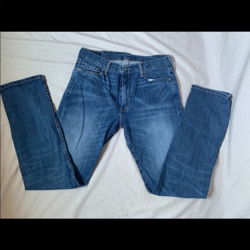 Men’s Levi jeans 513